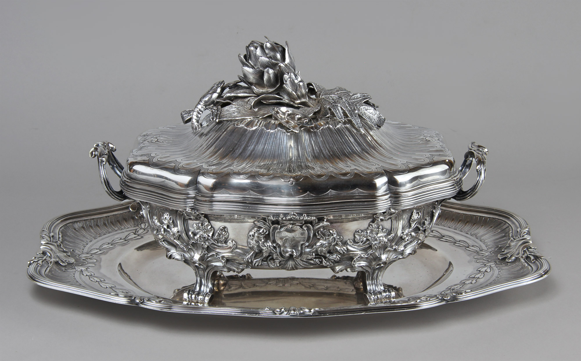  SOPERA DE PLATA FRANCESA D'APRES FRANCOIS JOUBERT. 