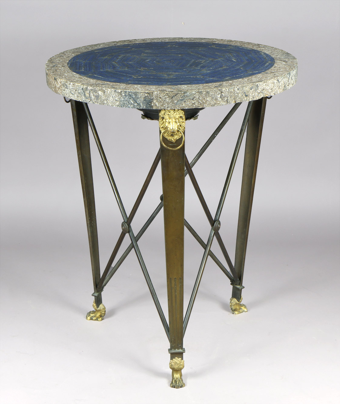  MESA GUERIDON FRANCESA DE ESTILO IMPERIO. 