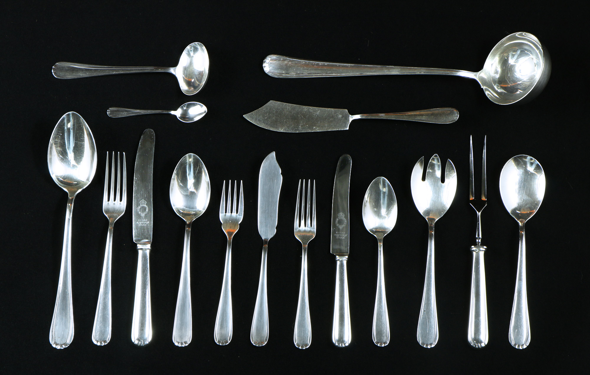  JUEGO DE CUBIERTOS DE PLATA 900 SELLADA. 