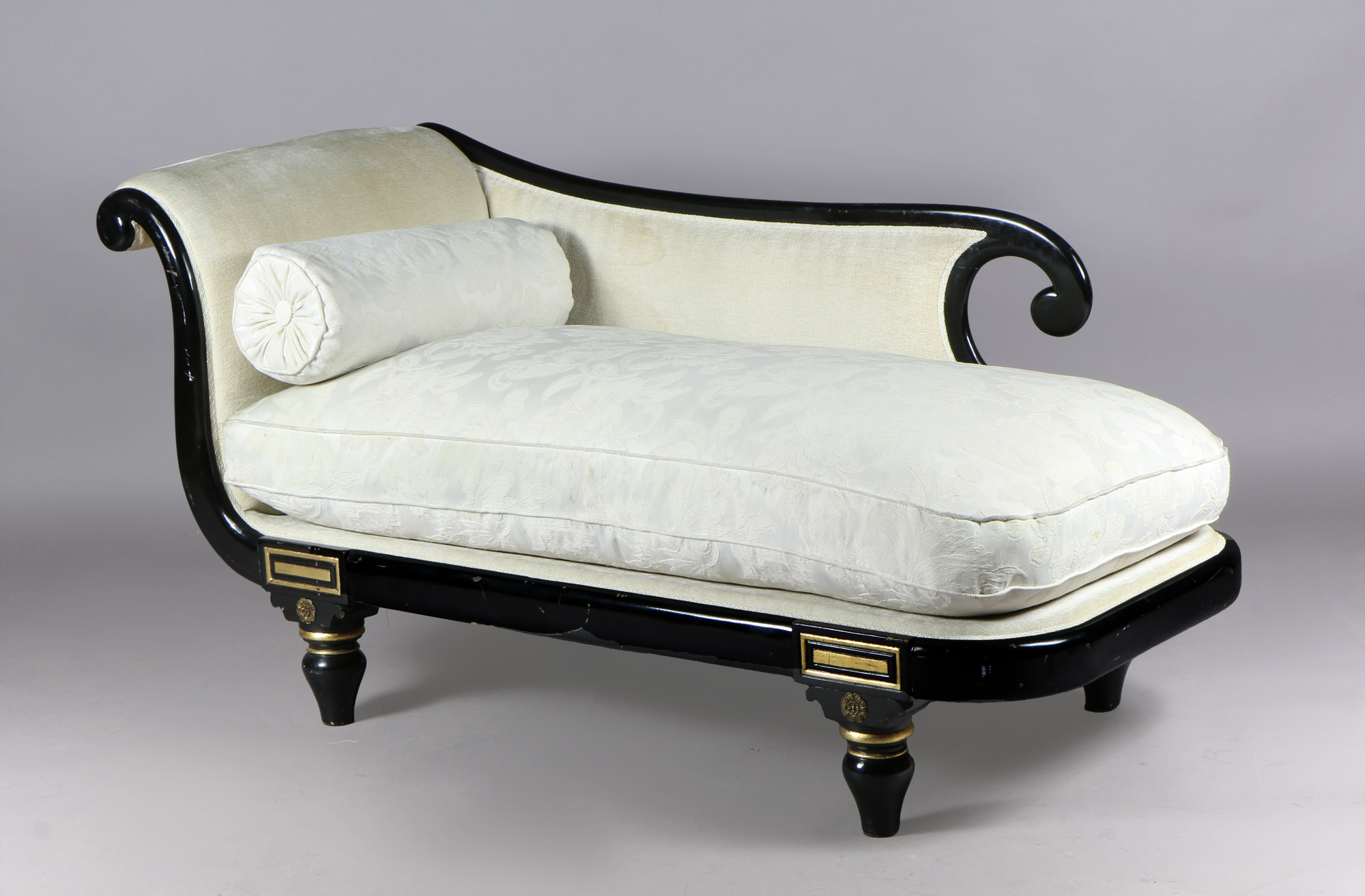  ANTIGUA CHAISE LONGUE FRANCESA DE ESTILO NAPOLEON III.