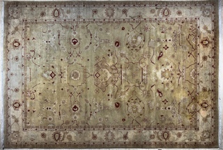 Lote 376: ALFOMBRA TURCA ZIEGLER DE LANA TEJIDA A MANO.  ALFOMBRA TURCA ZIEGLER DE LANA TEJIDA A MANO. 