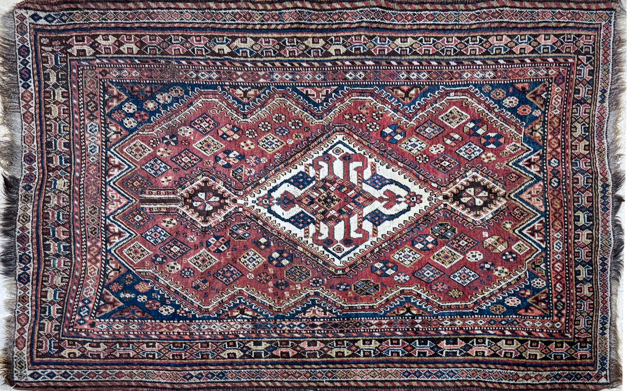  ALFOMBRA PERSA SHIRAZ DE LANA TEJIDA A MANO.