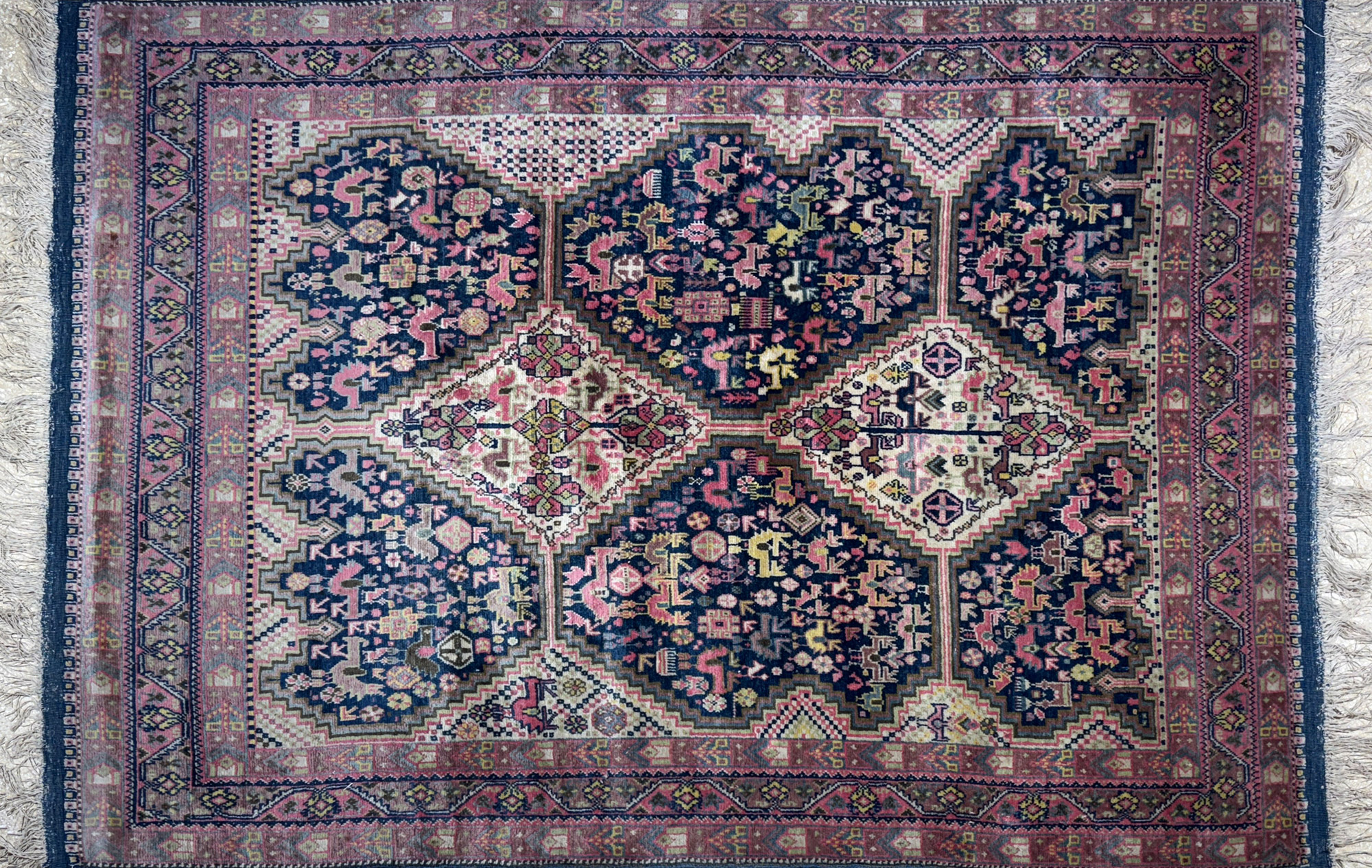  ALFOMBRA ISPAHAN DE LANA TEJIDA A MANO.
