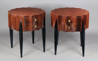 Lote 275: PAR DE MESAS BAJAS ESTILO ART DECO.  PAR DE MESAS BAJAS ESTILO ART DECO. 