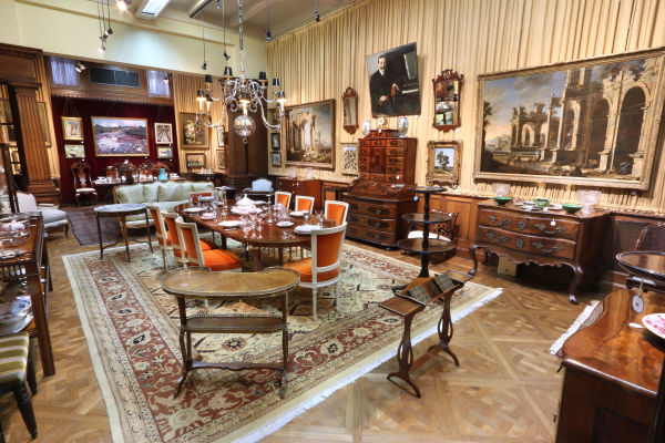 JC Naon y Cia SA Remate 1570 Salones Octubre 2025