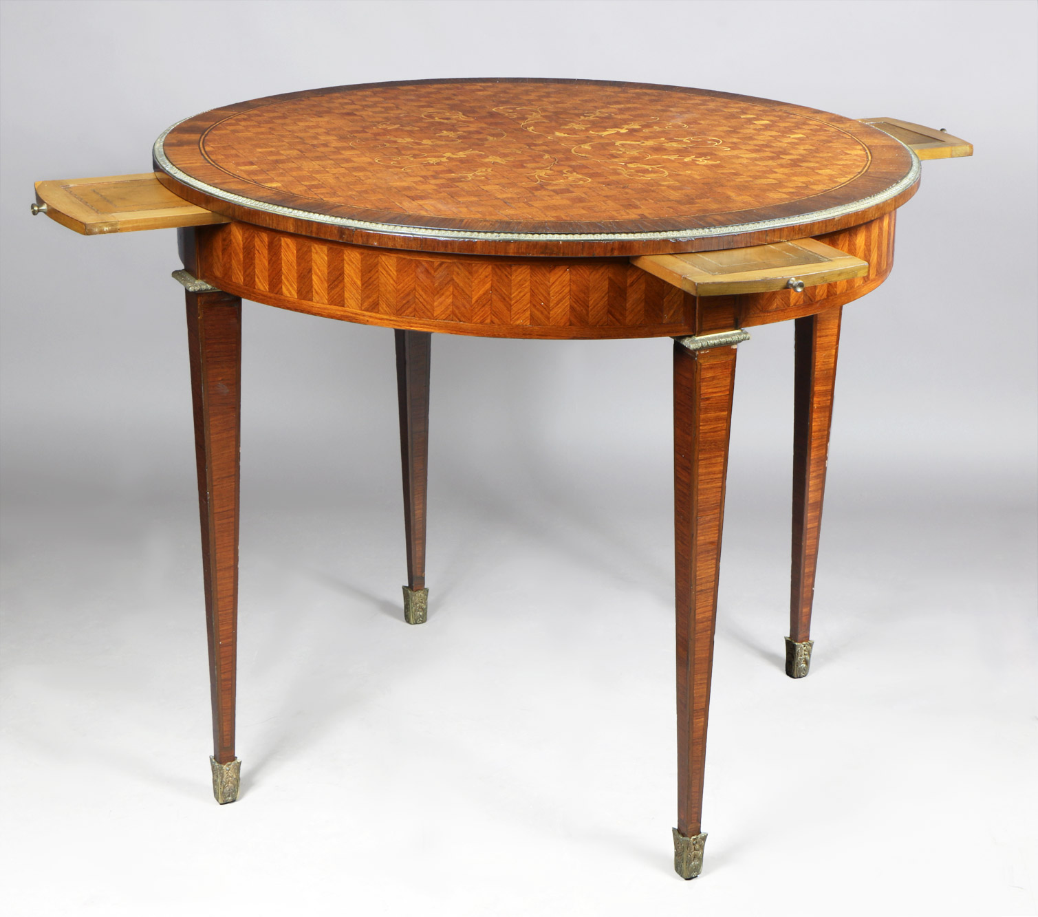  MESA CIRCULAR DE ESTILO FRANCES LUIS XVI PARA JUEGO.