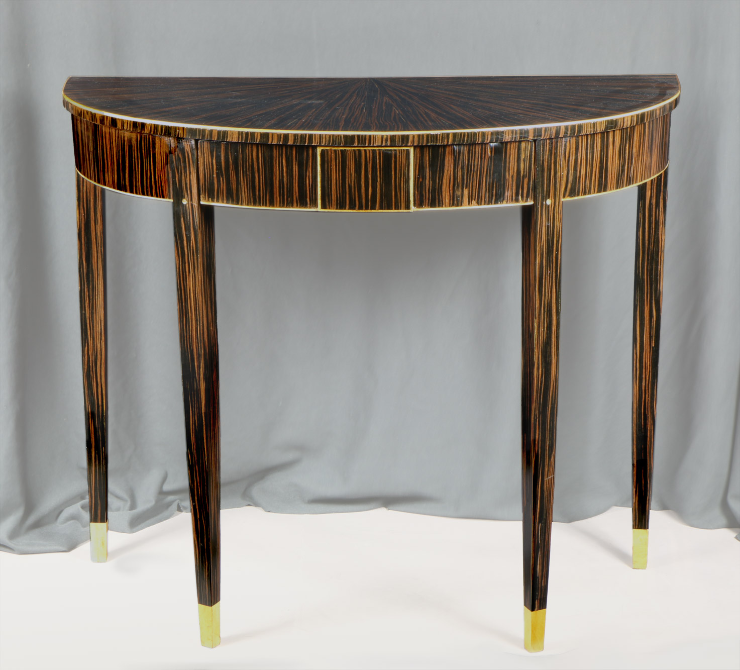  CONSOLA DEMI-LUNE ESTILO ART DECO. 