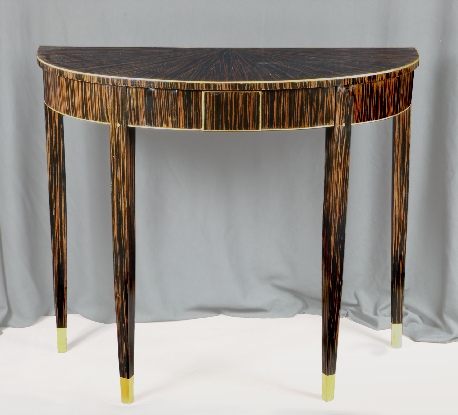  CONSOLA DEMI-LUNE ESTILO ART DECO. 