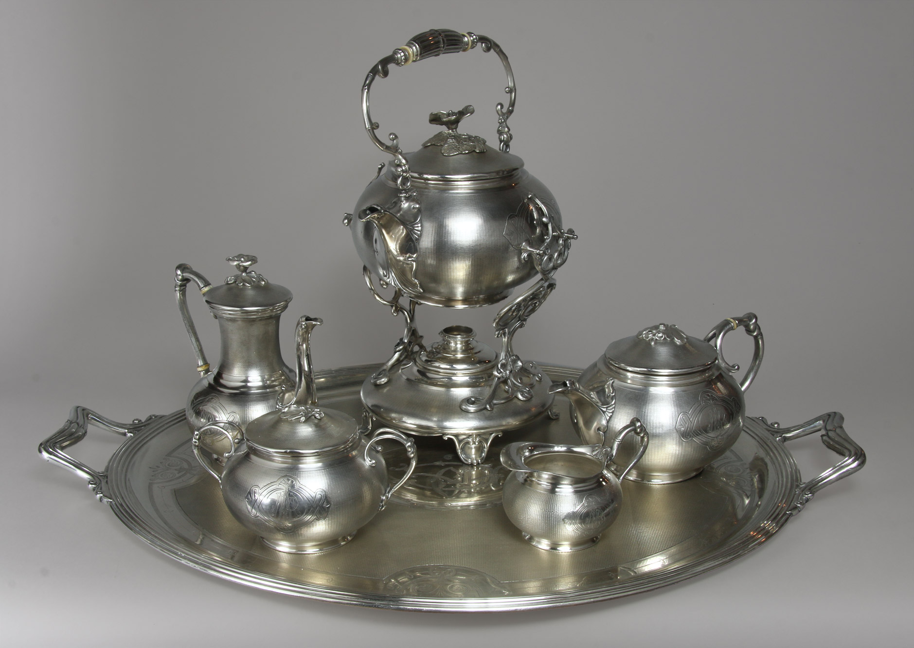  JUEGO DE METAL FRANCES CHRISTOFLE PARA TE Y CAFE.