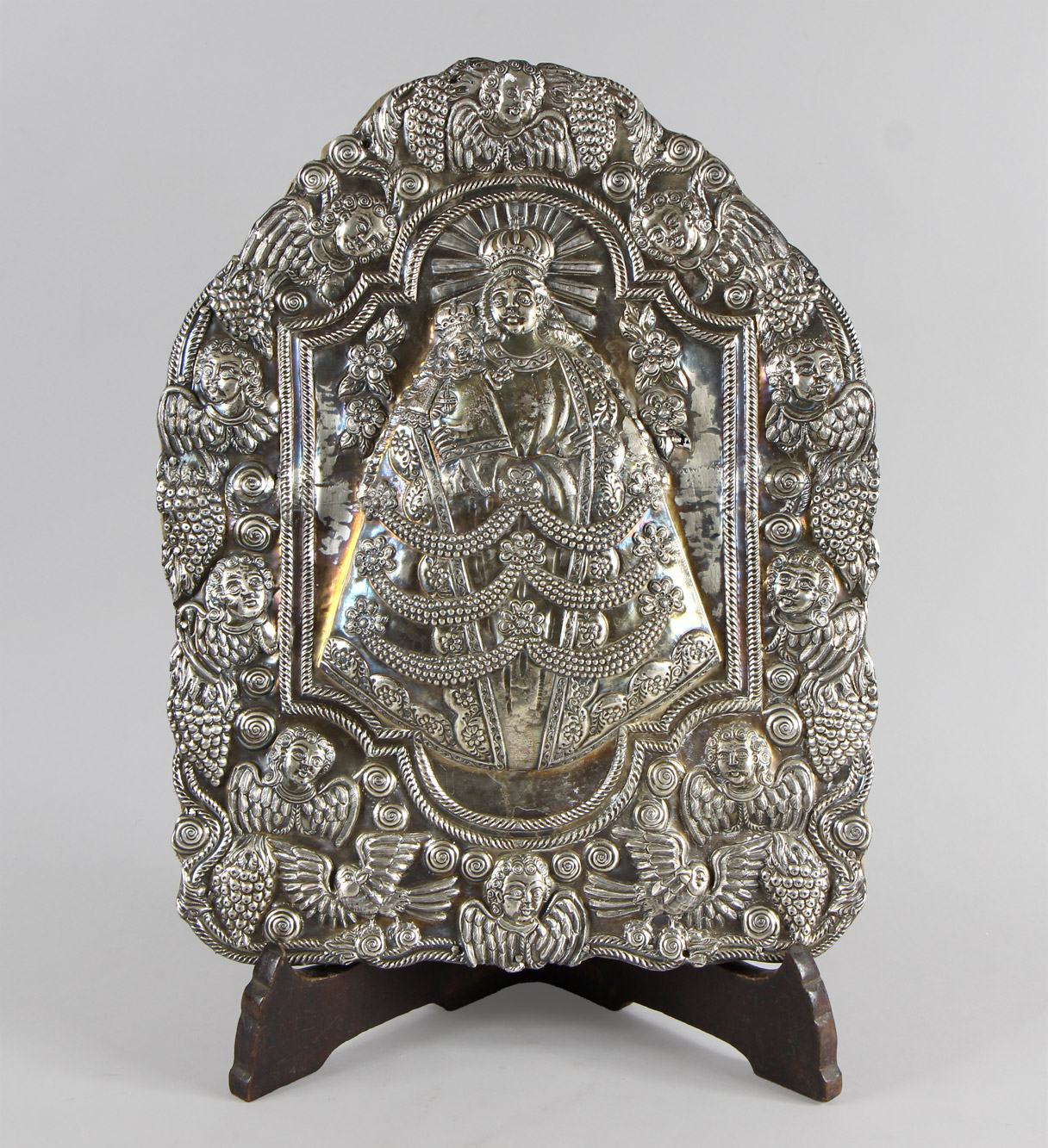  ANTIGUA PLACA COLONIAL VIRREYNAL ANDINA REPUJADA.