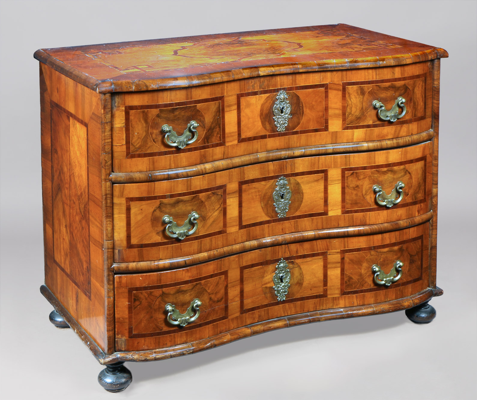  ANTIGUA COMODA ALEMANA DEL SIGLO XVIII. 