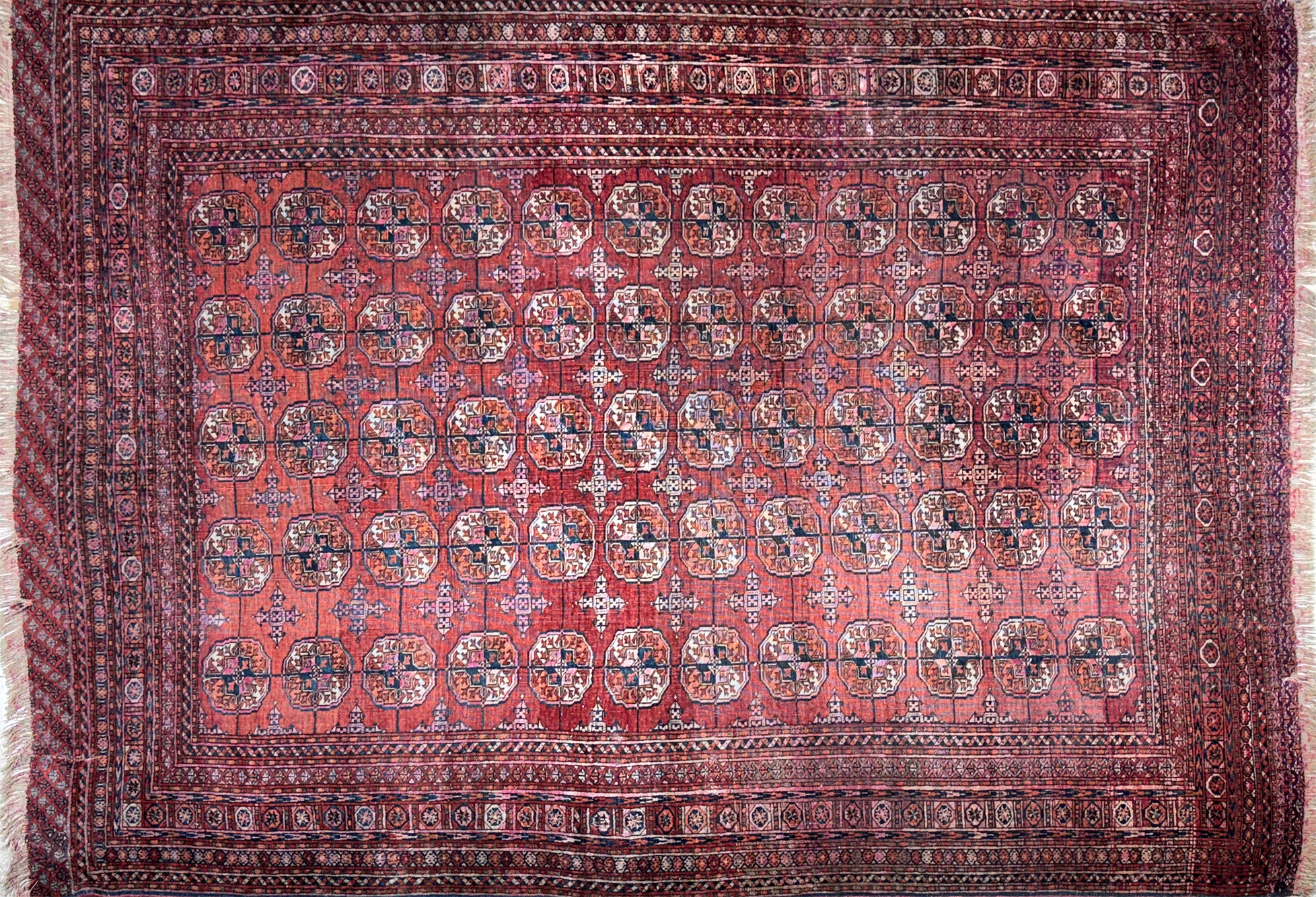  ALFOMBRA BOUCKARA DE LANA TEJIDA A MANO.