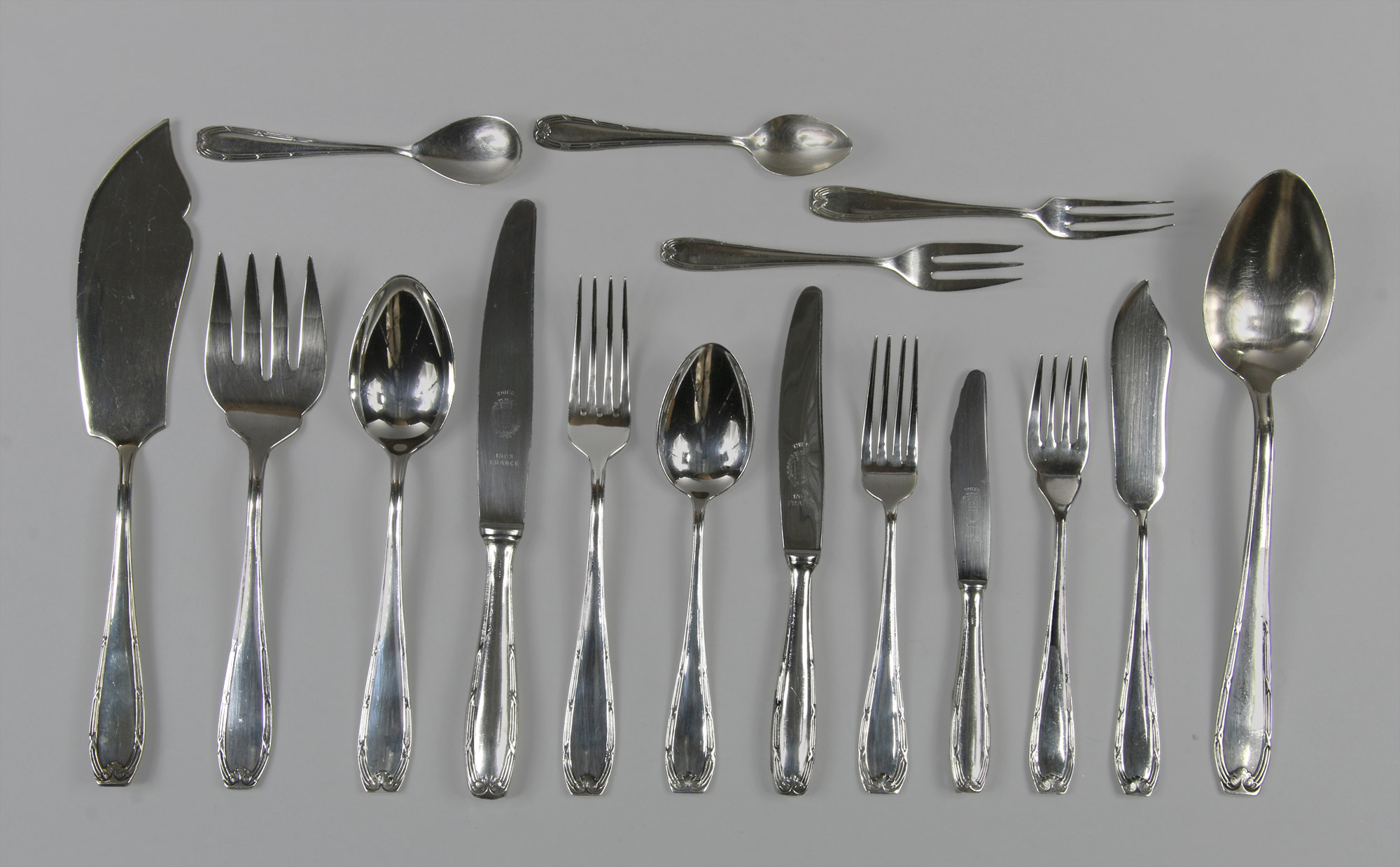  JUEGO DE CUBIERTOS DE PLATA 925 SELLADA. 