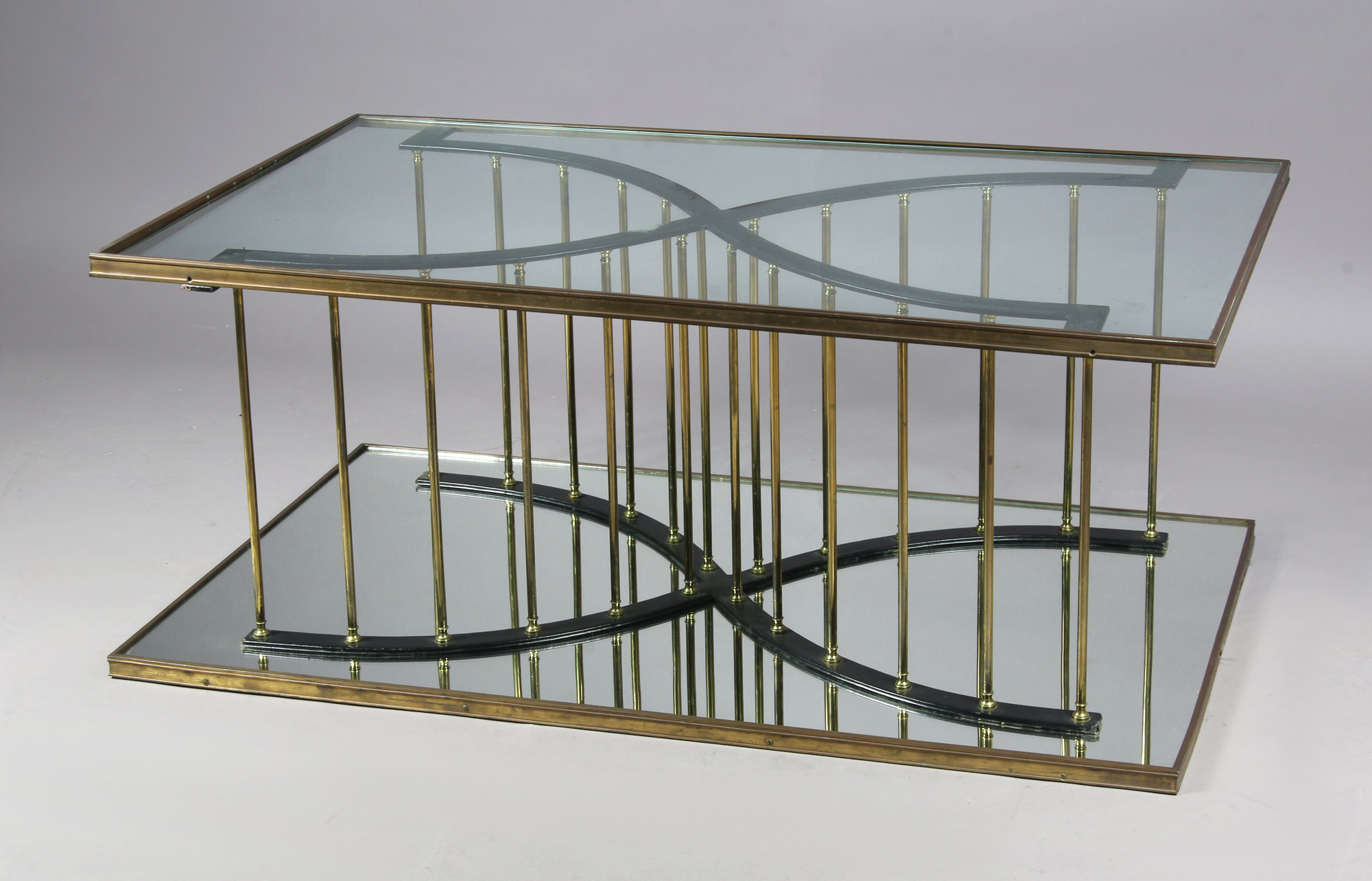  MESA BAJA RECTANGULAR DE HIERRO Y BRONCE PARA CENTRO.