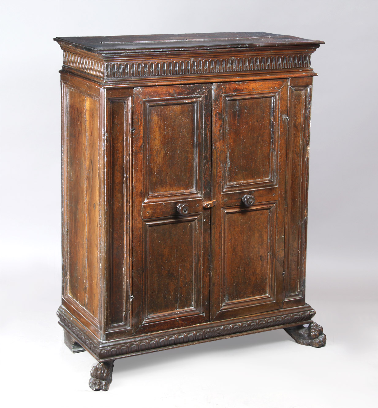  ANTIGUO MUEBLE TOSCANO ITALIANO DEL SIGLO XVII.