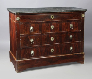 Lote 456: ANTIGUA COMODA FRANCESA DE ESTILO LUIS XVI. ANTIGUA COMODA FRANCESA DE ESTILO LUIS XVI.