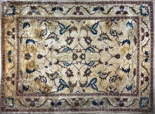 Lote 488: ALFOMBRA TURCA ZIEGLER DE LANA TEJIDA A MANO.  ALFOMBRA TURCA ZIEGLER DE LANA TEJIDA A MANO. 