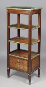 Lote 277: MUEBLE ETAGERE DE ESTILO FRANCES LUIS XVI. MUEBLE ETAGERE DE ESTILO FRANCES LUIS XVI.