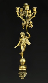 Lote 923: PAR DE CANDELABROS FRANCESES EN FORMA DE APPLIQUE. PAR DE CANDELABROS FRANCESES EN FORMA DE APPLIQUE.