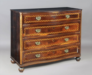 Lote 403: ANTIGUA COMODA DEL NORTE DE ITALIA. ANTIGUA COMODA DEL NORTE DE ITALIA.