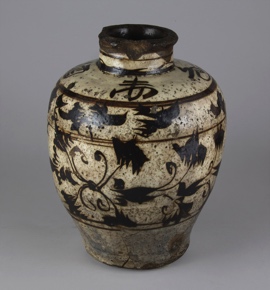 Lote 814: ANTIGUO VASO CHINO DE ALFARERIA  ESMALTADA.  ANTIGUO VASO CHINO DE ALFARERIA  ESMALTADA. 