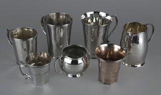 Lote 548: SIETE ANTIGUOS JARROS COLONIALES DIFERENTES.  SIETE ANTIGUOS JARROS COLONIALES DIFERENTES. 