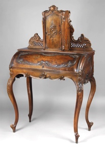 Lote 448: ESCRITORIO Y SILLA FRANCESES ESTILO ART NOUVEAU.  ESCRITORIO Y SILLA FRANCESES ESTILO ART NOUVEAU. 