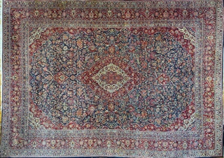 Lote 491: IMPORTANTE ALFOMBRA PERSA KESHAN DE LANA TEJIDA A MANO. IMPORTANTE ALFOMBRA PERSA KESHAN DE LANA TEJIDA A MANO.