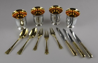 Lote 585: CONJUNTO DE PLATA FRANCESA VERMEIL DE LA CASA PUIFORCAT.  CONJUNTO DE PLATA FRANCESA VERMEIL DE LA CASA PUIFORCAT. 