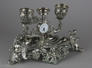 Lote 735: TINTERO O CENTRO DE PLATA ALEMANA 800 SELLADA.  TINTERO O CENTRO DE PLATA ALEMANA 800 SELLADA. 