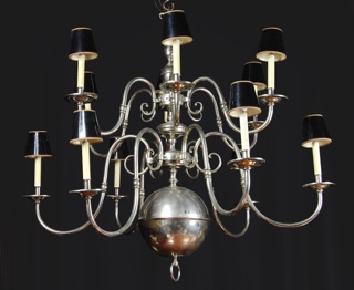 Lote 1012: ARAÑA HOLANDESA DE METAL NIQUELADO.  ARAÑA HOLANDESA DE METAL NIQUELADO. 