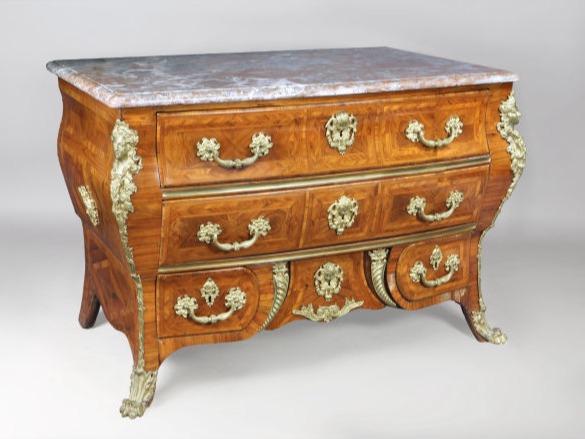 Muebles Naon - Remate de Arte Abril 2026