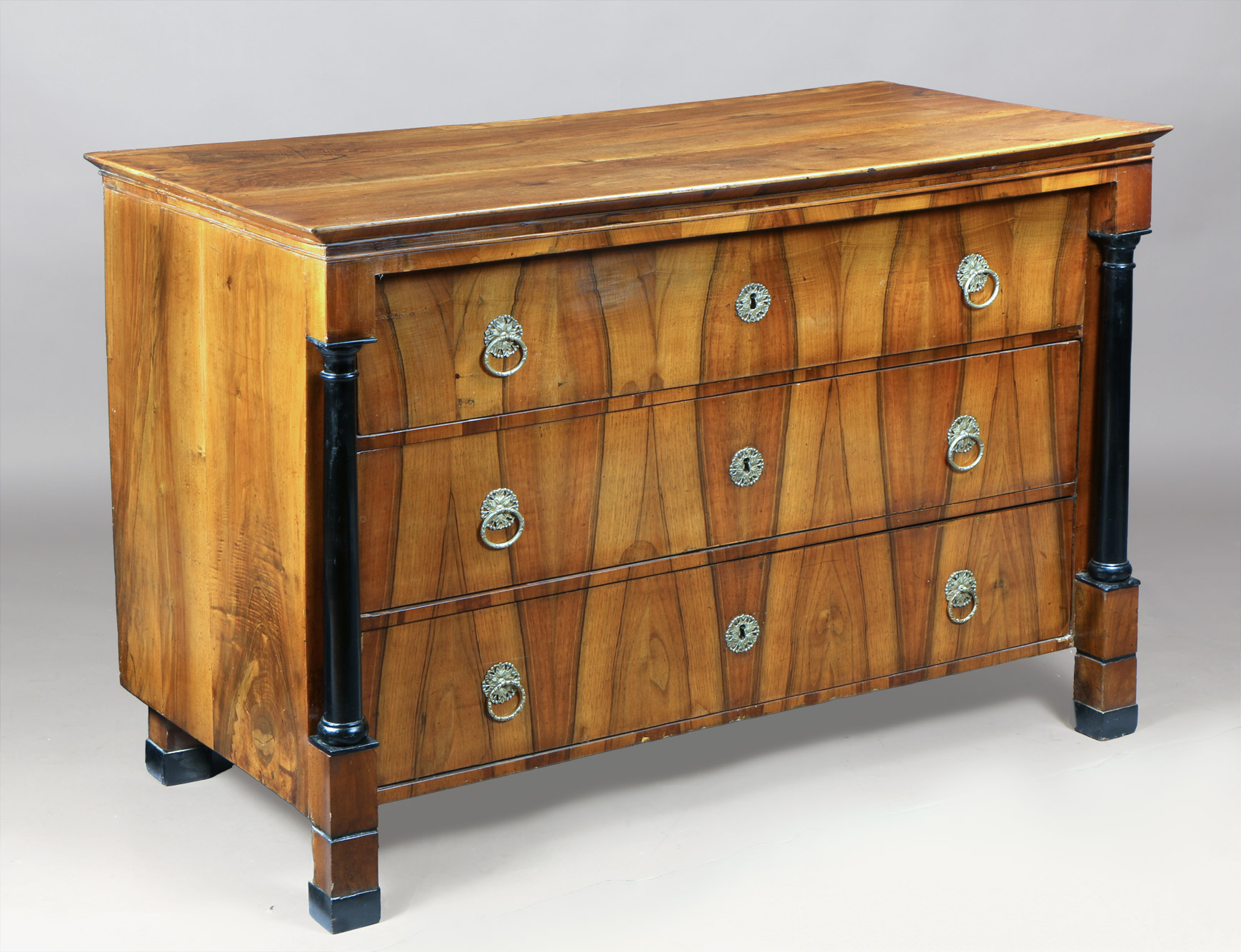  ANTIGUA COMODA AUSTRIACA BIEDERMEIER. 