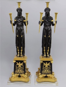 Lote 513: PAR DE IMPORTANTES CANDELABROS ATRIBUIDOS A PIERRE THOMIRE. PAR DE IMPORTANTES CANDELABROS ATRIBUIDOS A PIERRE THOMIRE.