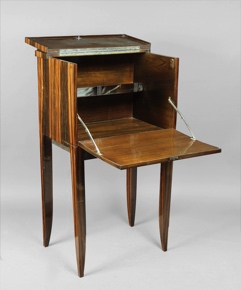 Lote 260: MUEBLE BAR DE ESTILO ART DECO.  MUEBLE BAR DE ESTILO ART DECO. 